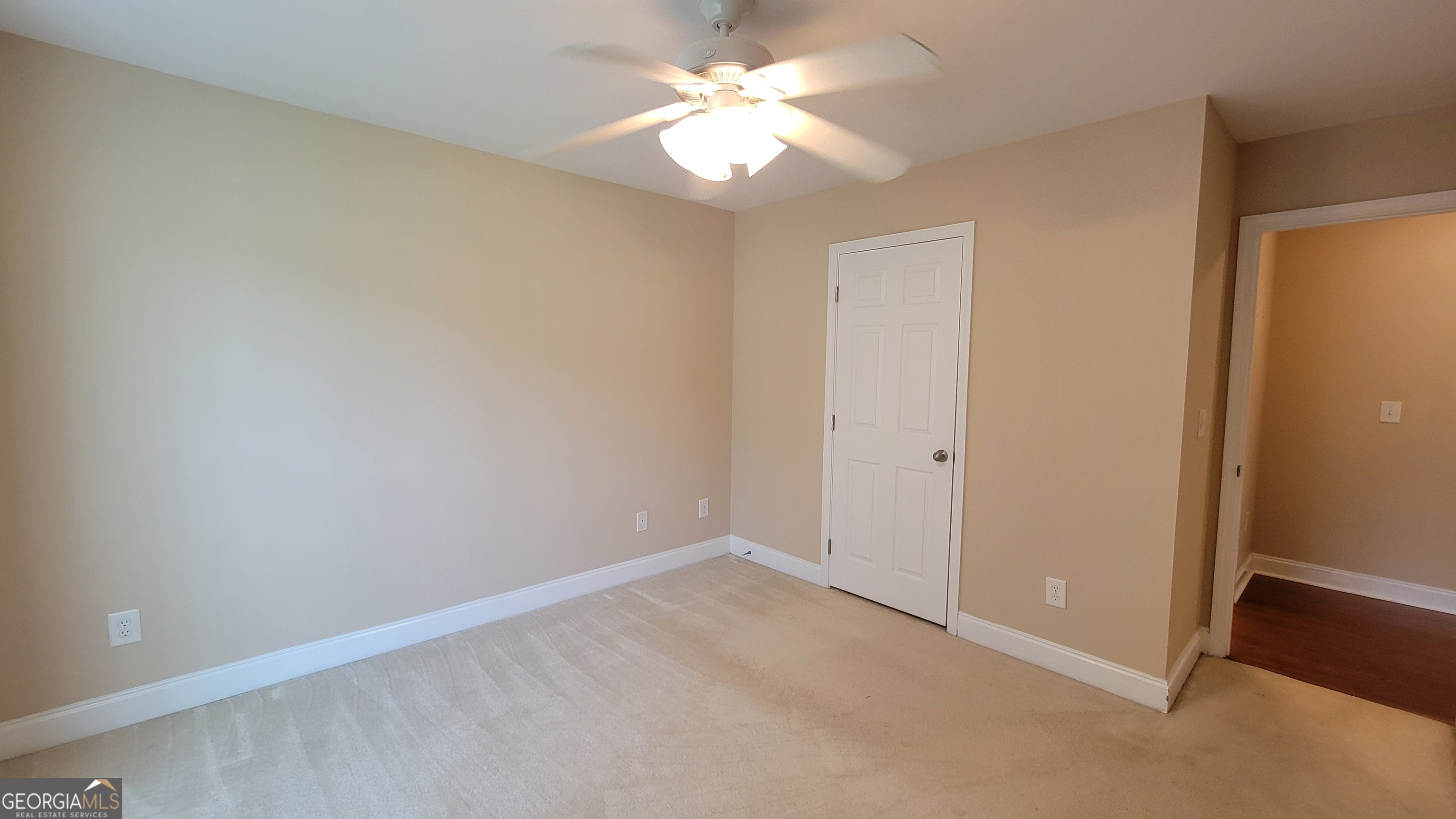 371 Summit Chase Drive Property Photo 36