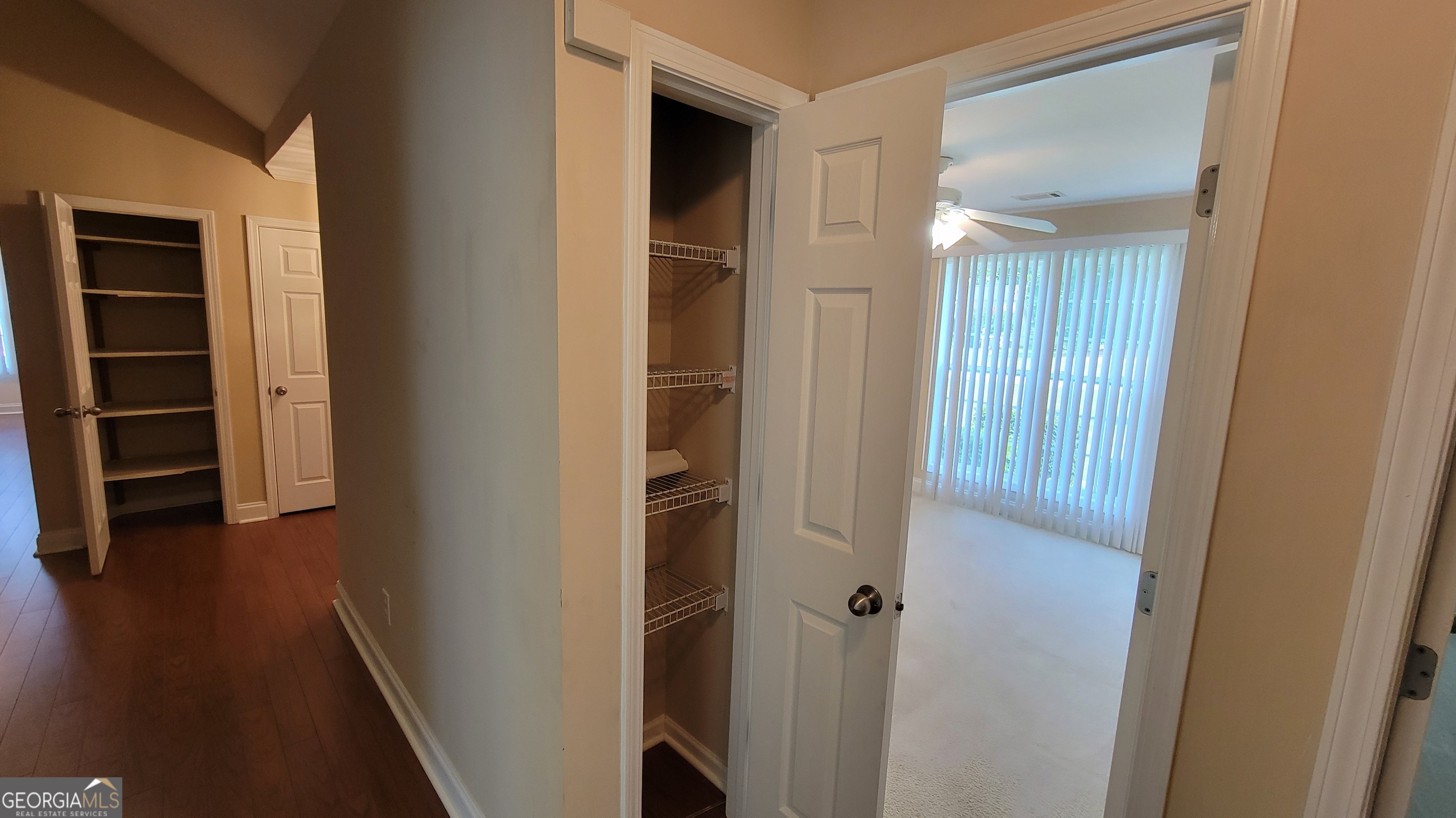 371 Summit Chase Drive Property Photo 40