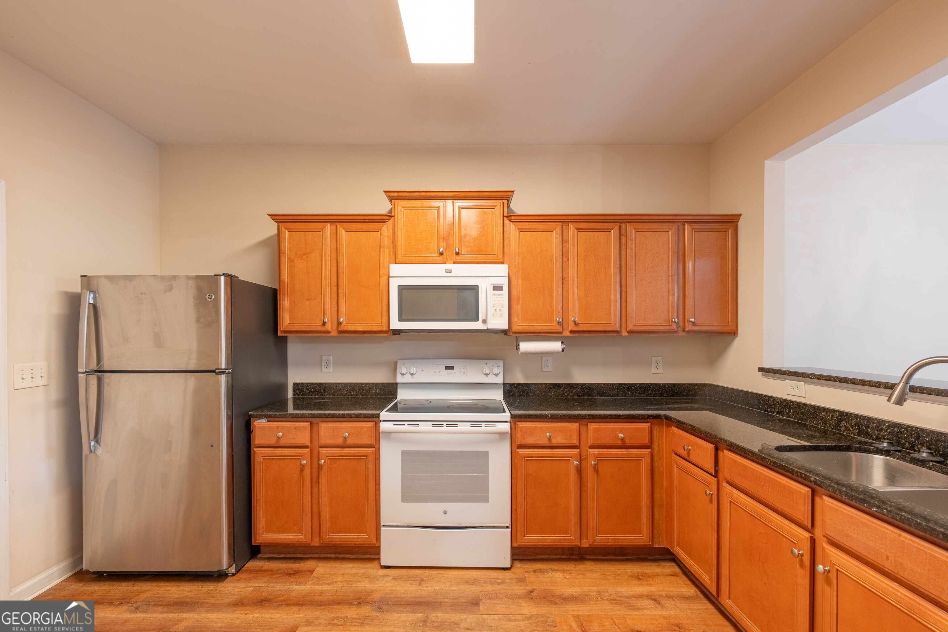 3800 Thayer Trace Property Photo 10