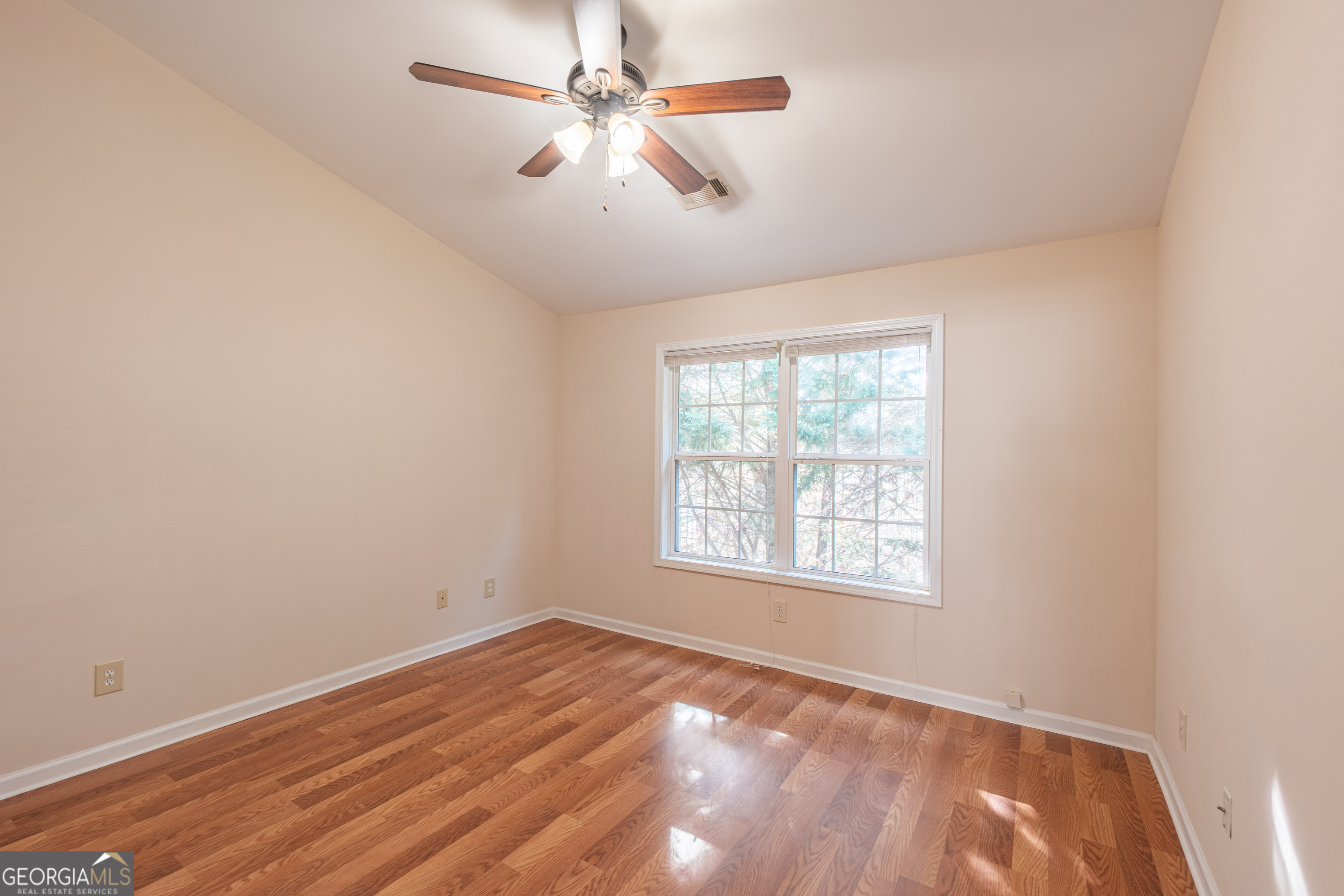 3800 Thayer Trace Property Photo 19