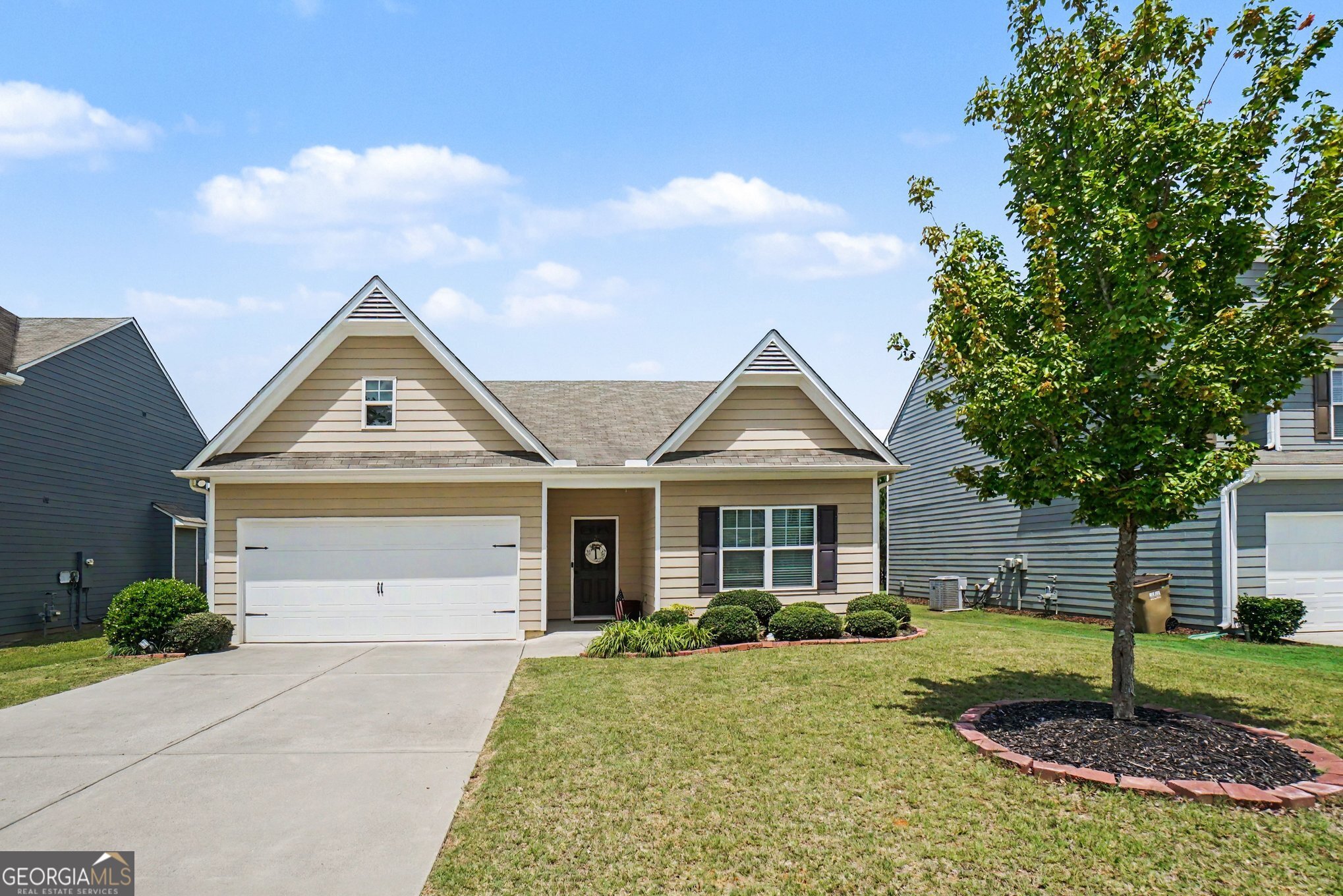 55 Monarch Court Property Photo 1