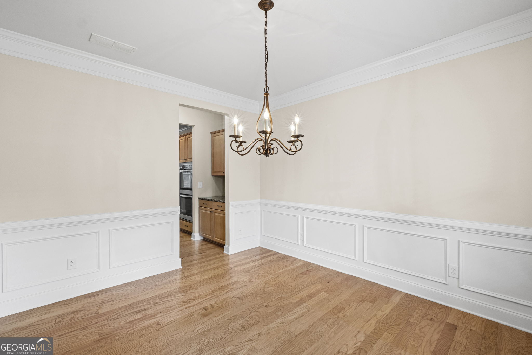 1040 Krobot Way Property Photo 18