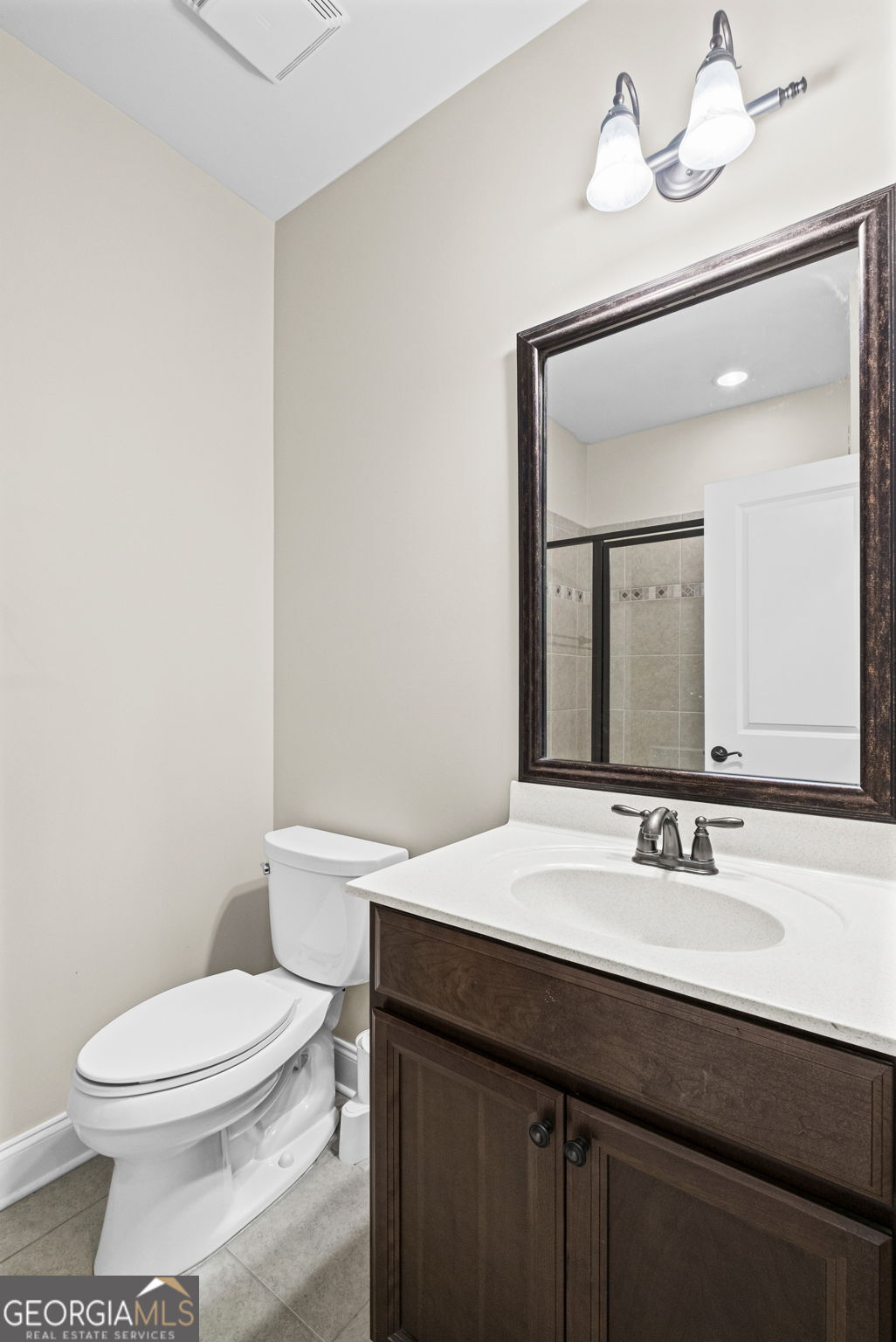 1040 Krobot Way Property Photo 23