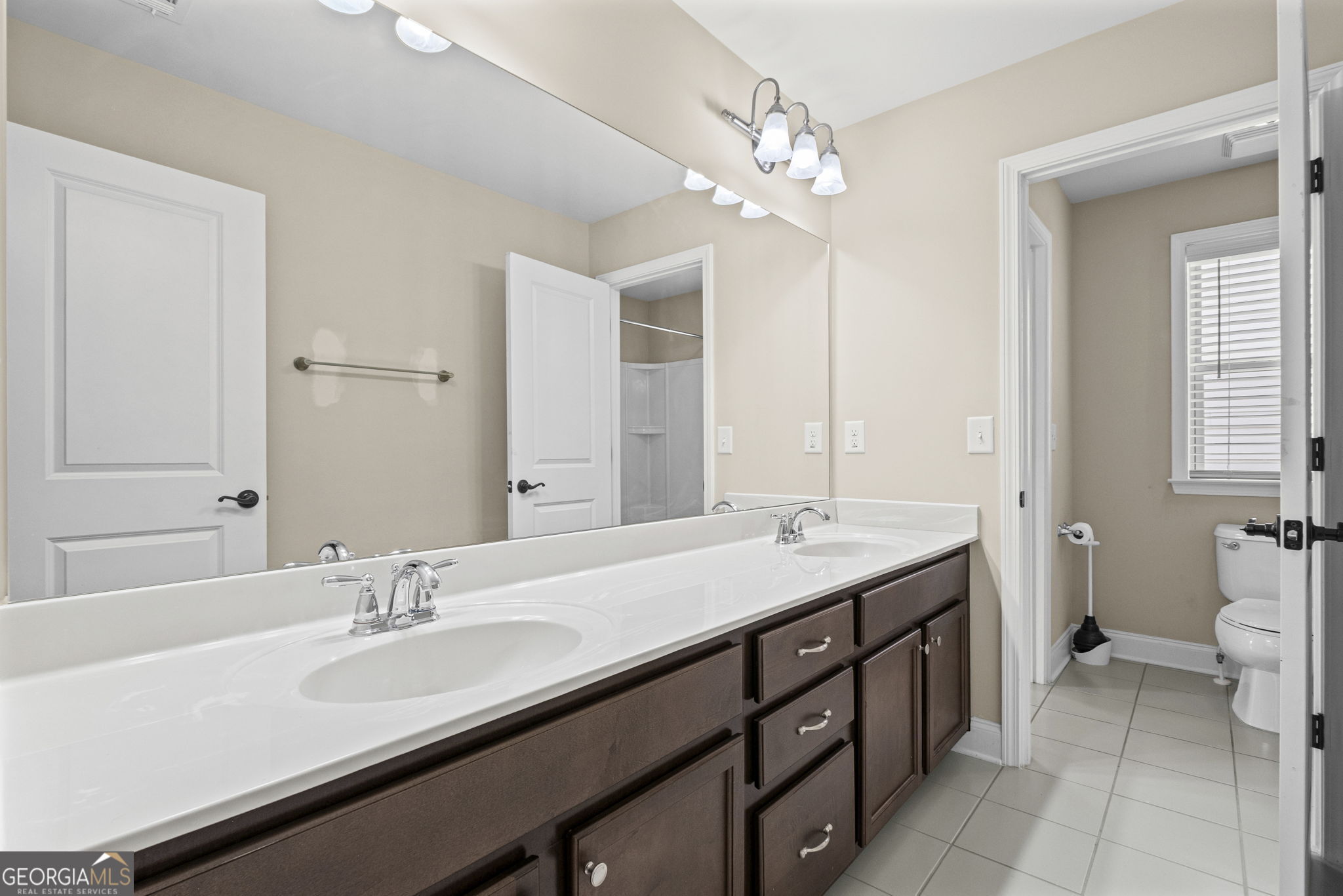 1040 Krobot Way Property Photo 33