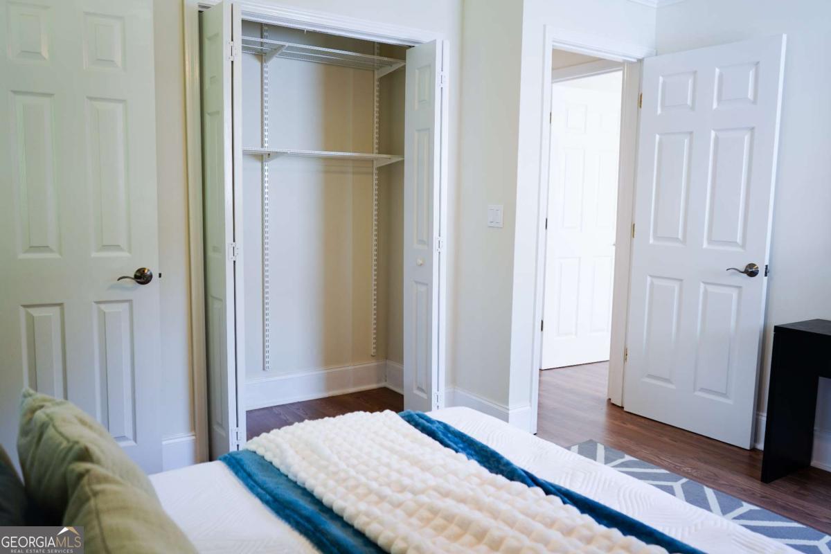 1572 Darwen Lane Property Photo 27