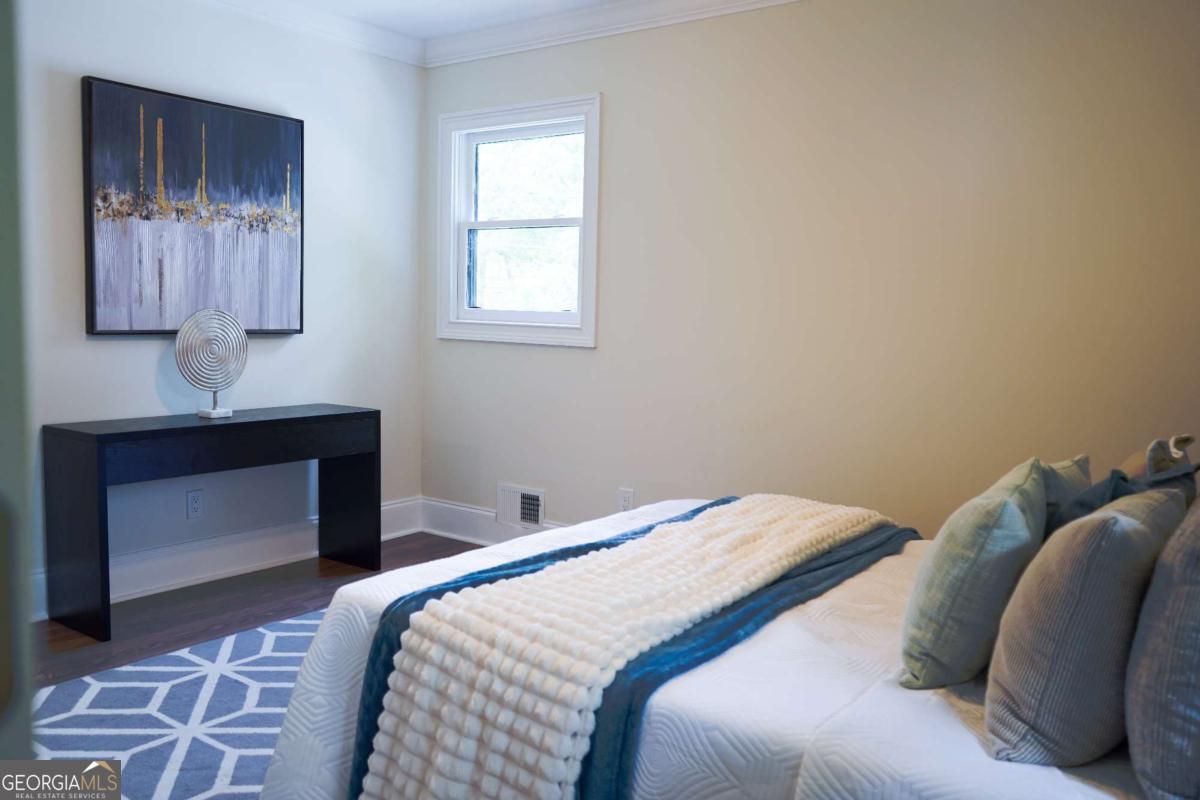 1572 Darwen Lane Property Photo 28