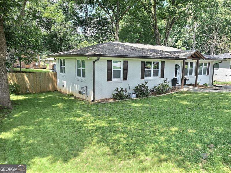 3296 Old Concord Road Se Property Photo 1
