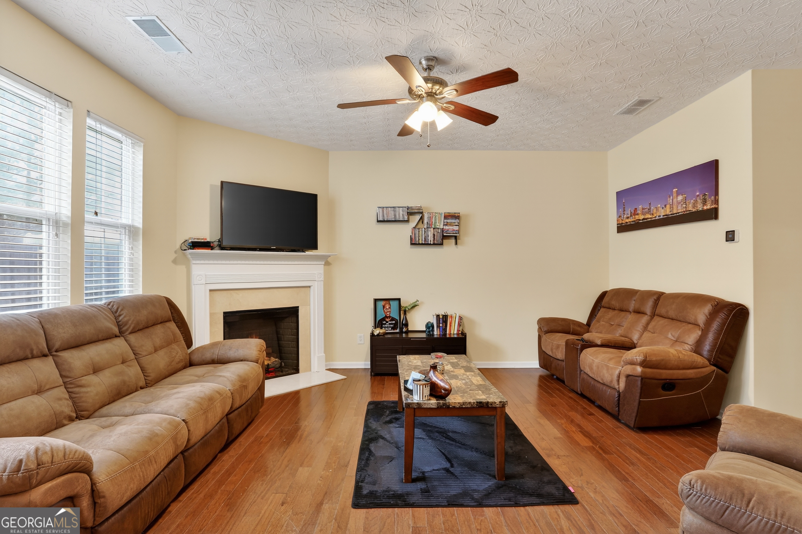 5556 Cascade Run Property Photo 8