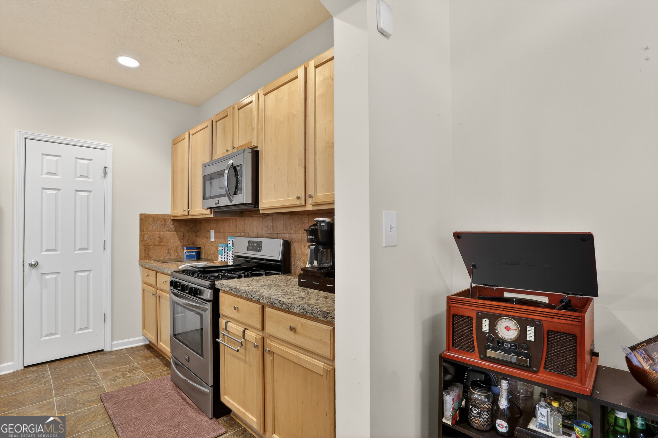 5556 Cascade Run Property Photo 15