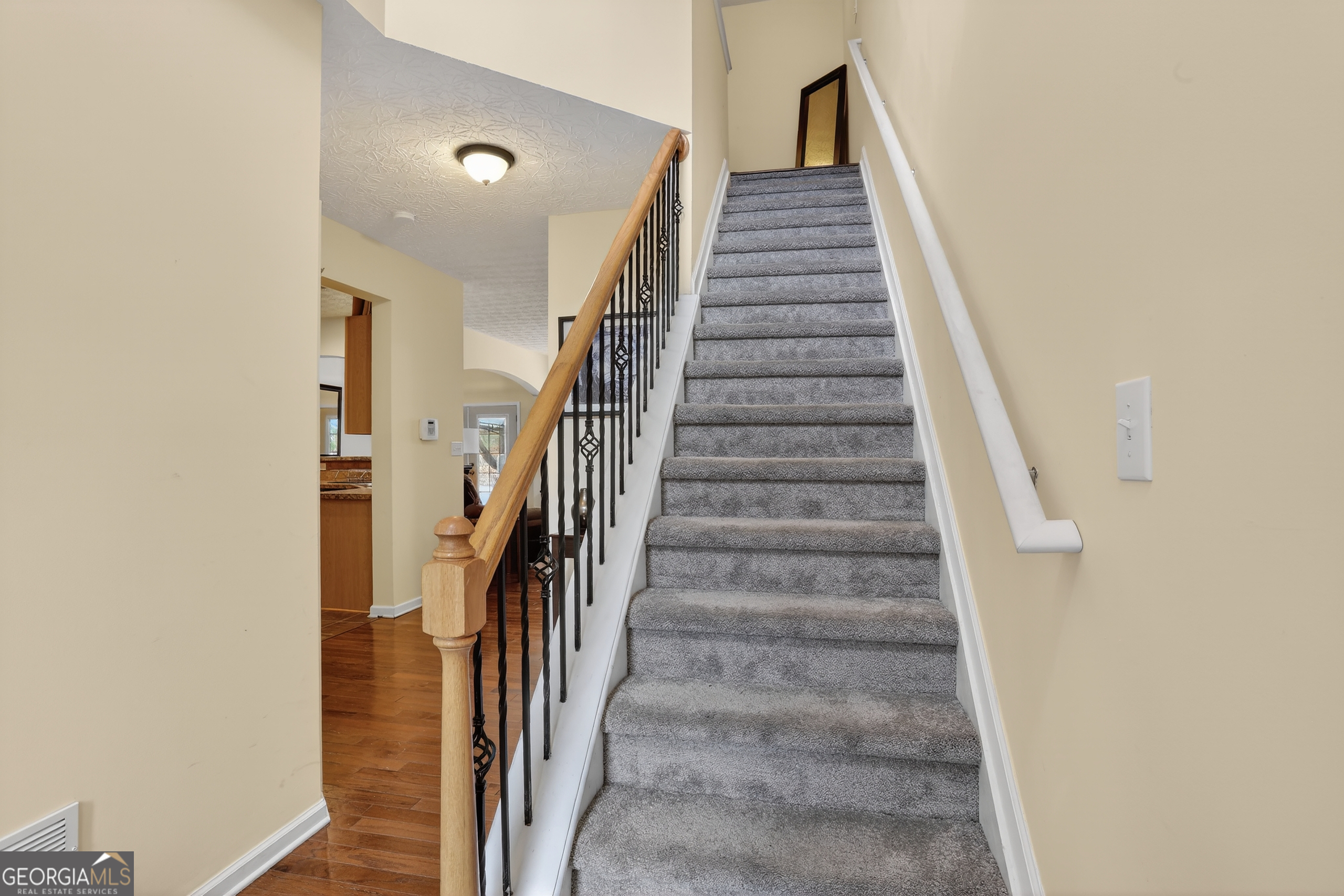 5556 Cascade Run Property Photo 20
