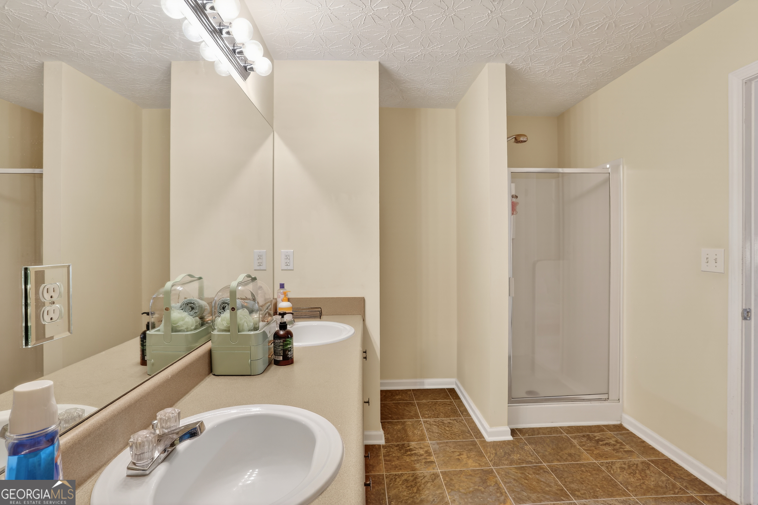 5556 Cascade Run Property Photo 26