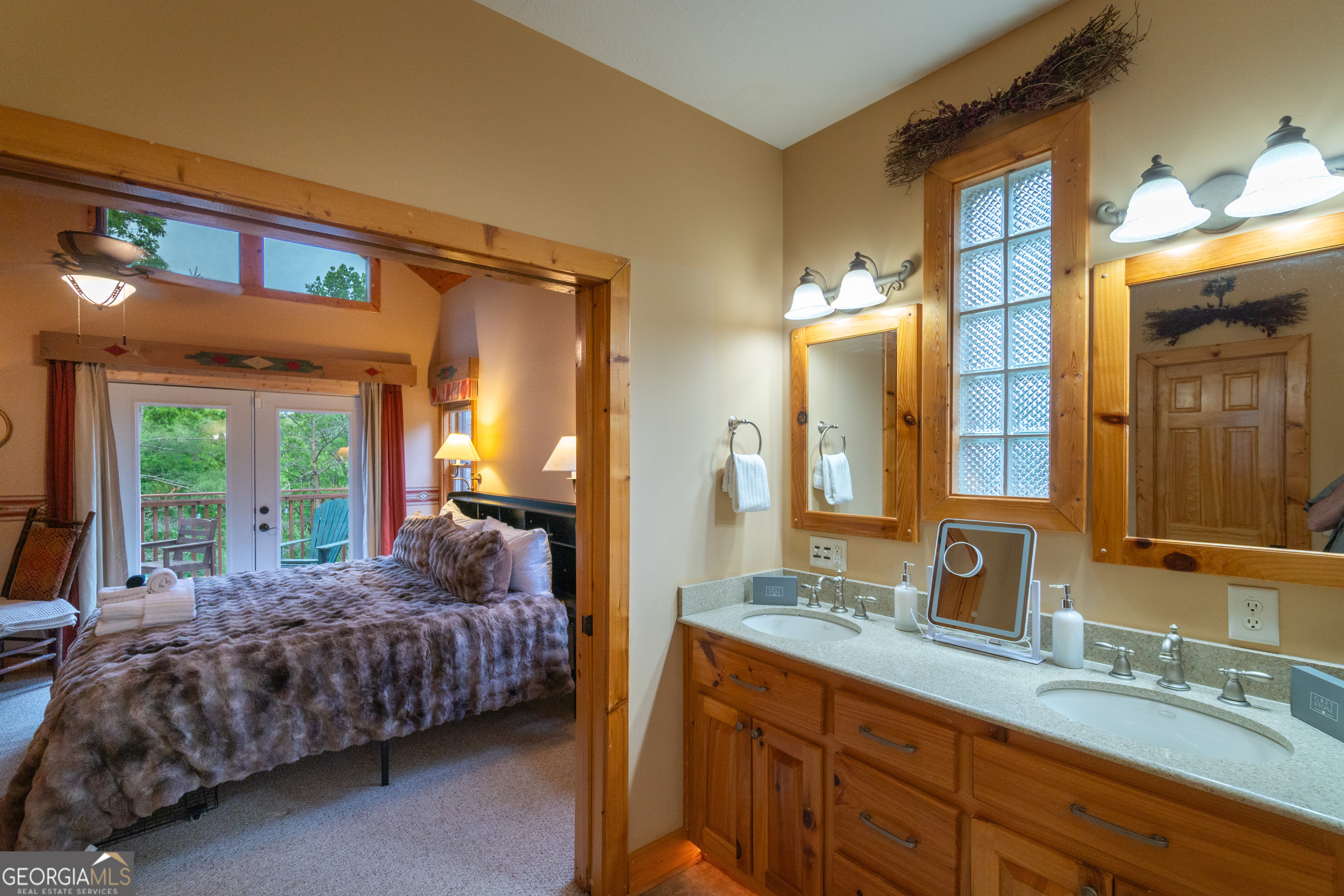 236 Rosen Strasse Property Photo 47