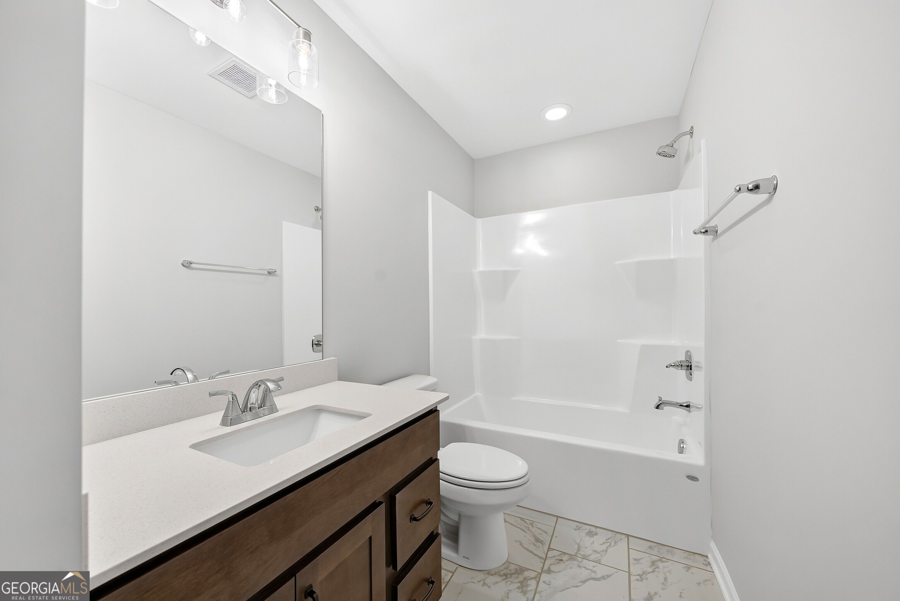 428 Lakeview Way # 273 Property Photo 15