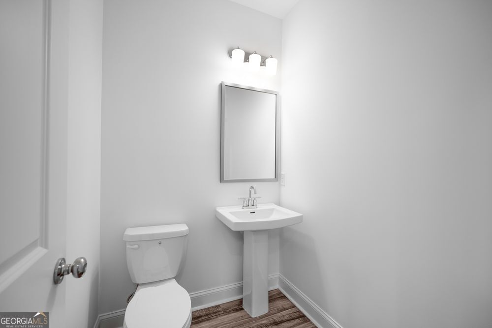 3180 Danlow Court Property Photo 25