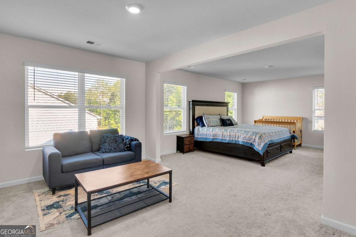 90 Thompson Drive Property Photo 36