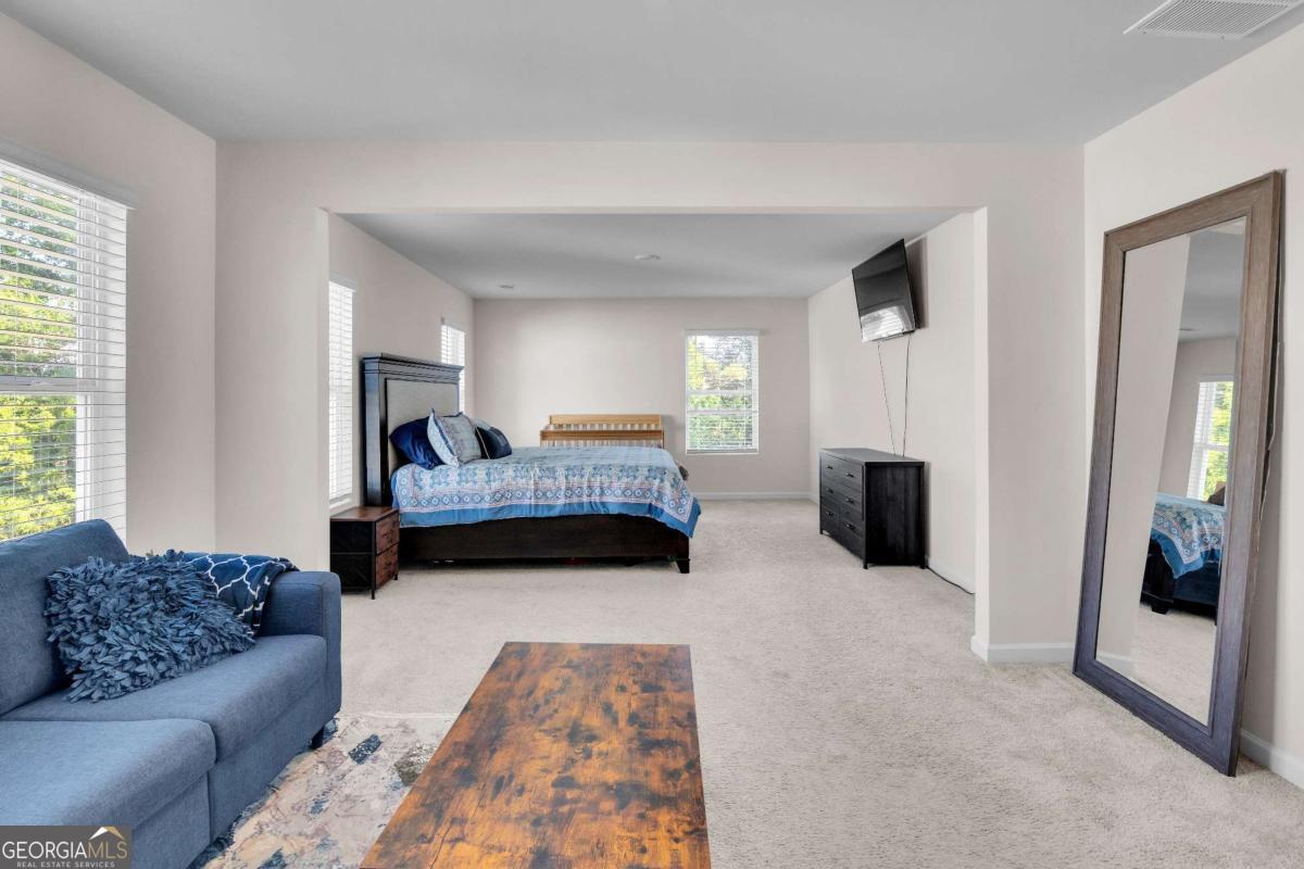 90 Thompson Drive Property Photo 37