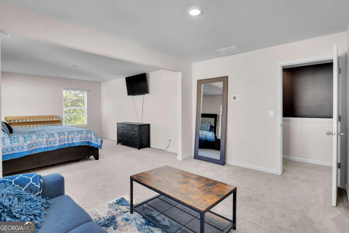 90 Thompson Drive Property Photo 38