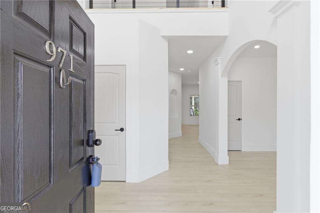 971 Overlook Path Way Property Photo 6