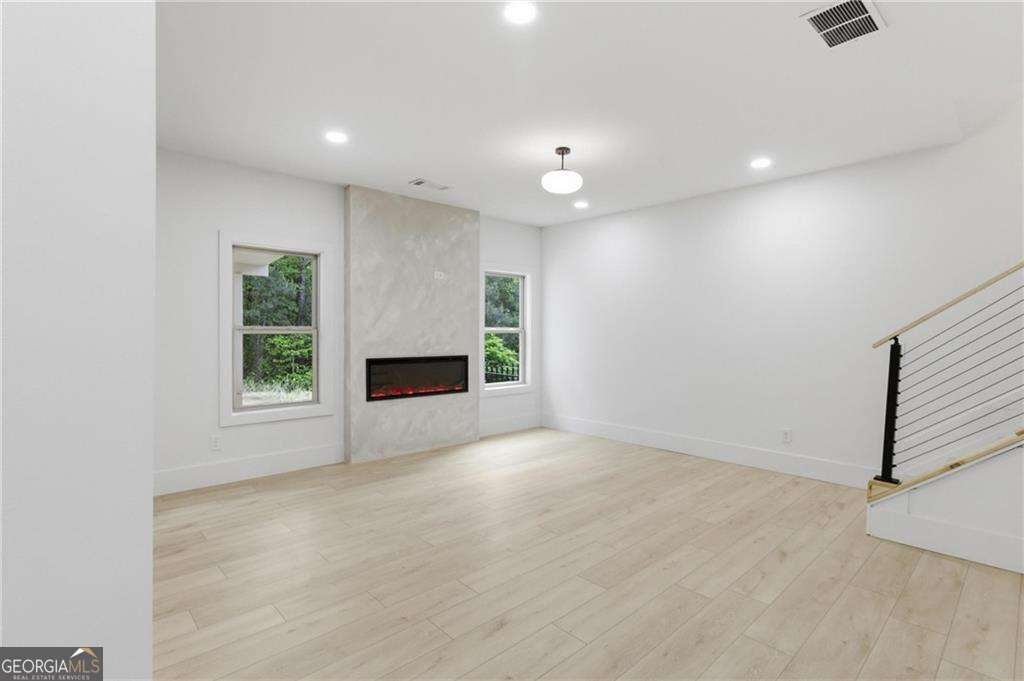 971 Overlook Path Way Property Photo 17