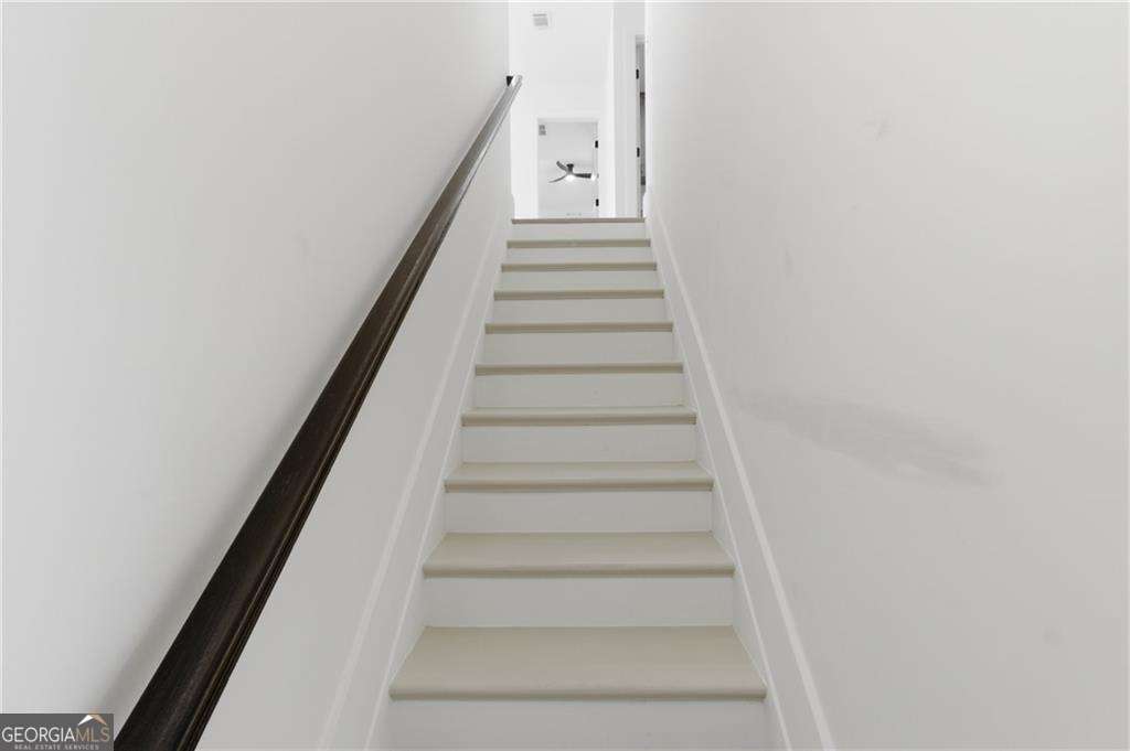 971 Overlook Path Way Property Photo 41