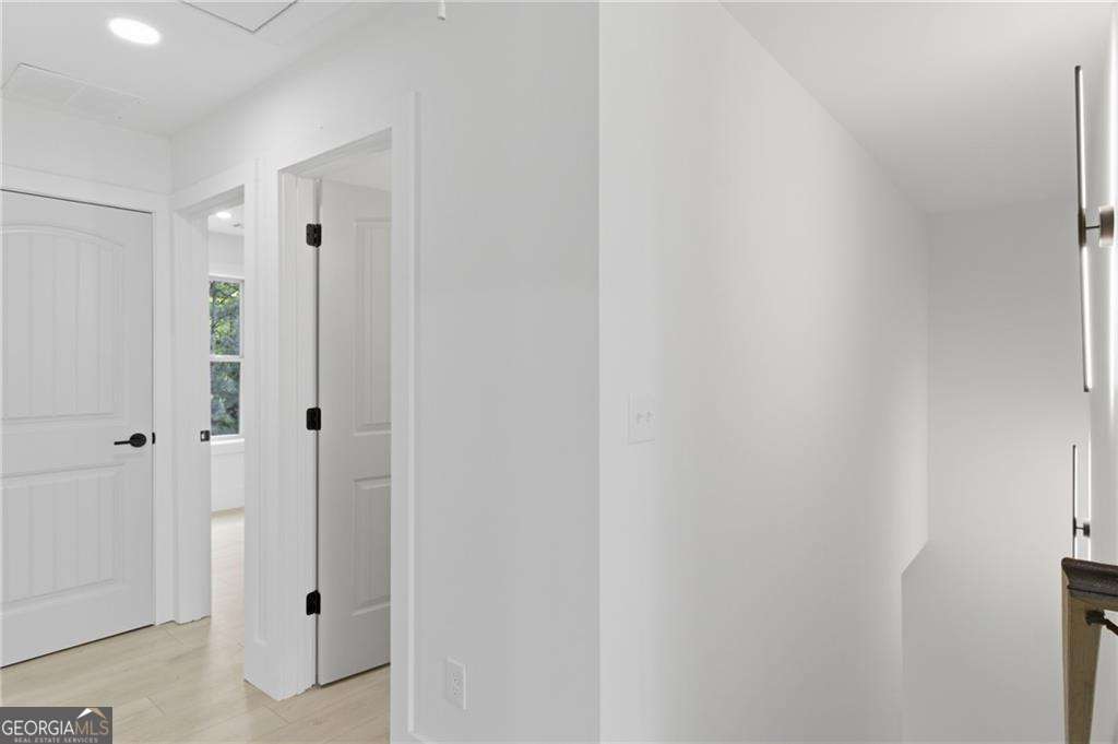 971 Overlook Path Way Property Photo 55
