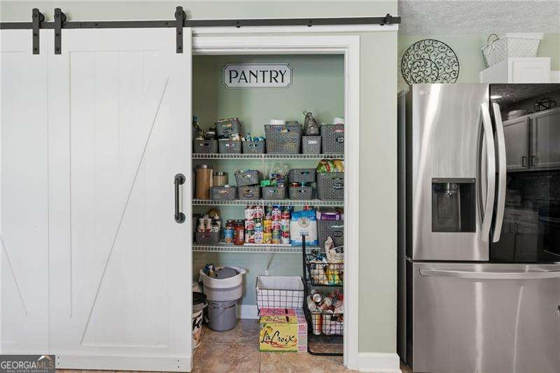 308 Westminster Drive Property Photo 14