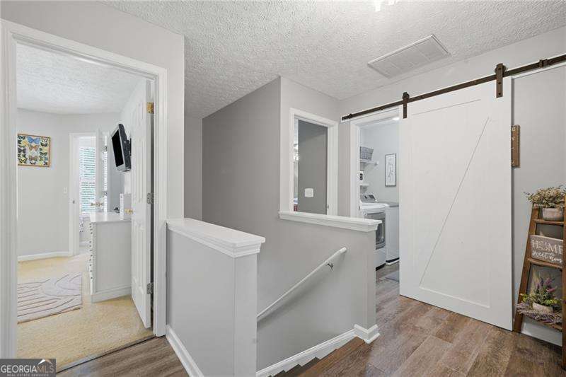 308 Westminster Drive Property Photo 16