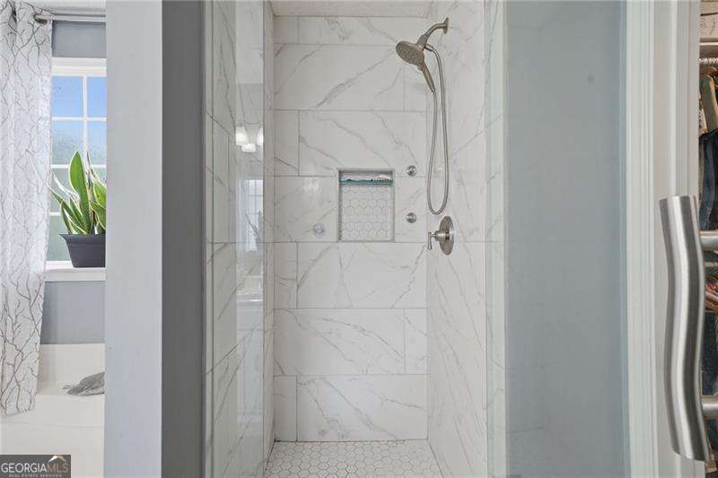 308 Westminster Drive Property Photo 23