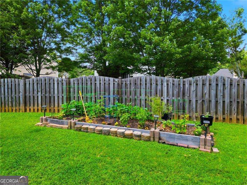 308 Westminster Drive Property Photo 43