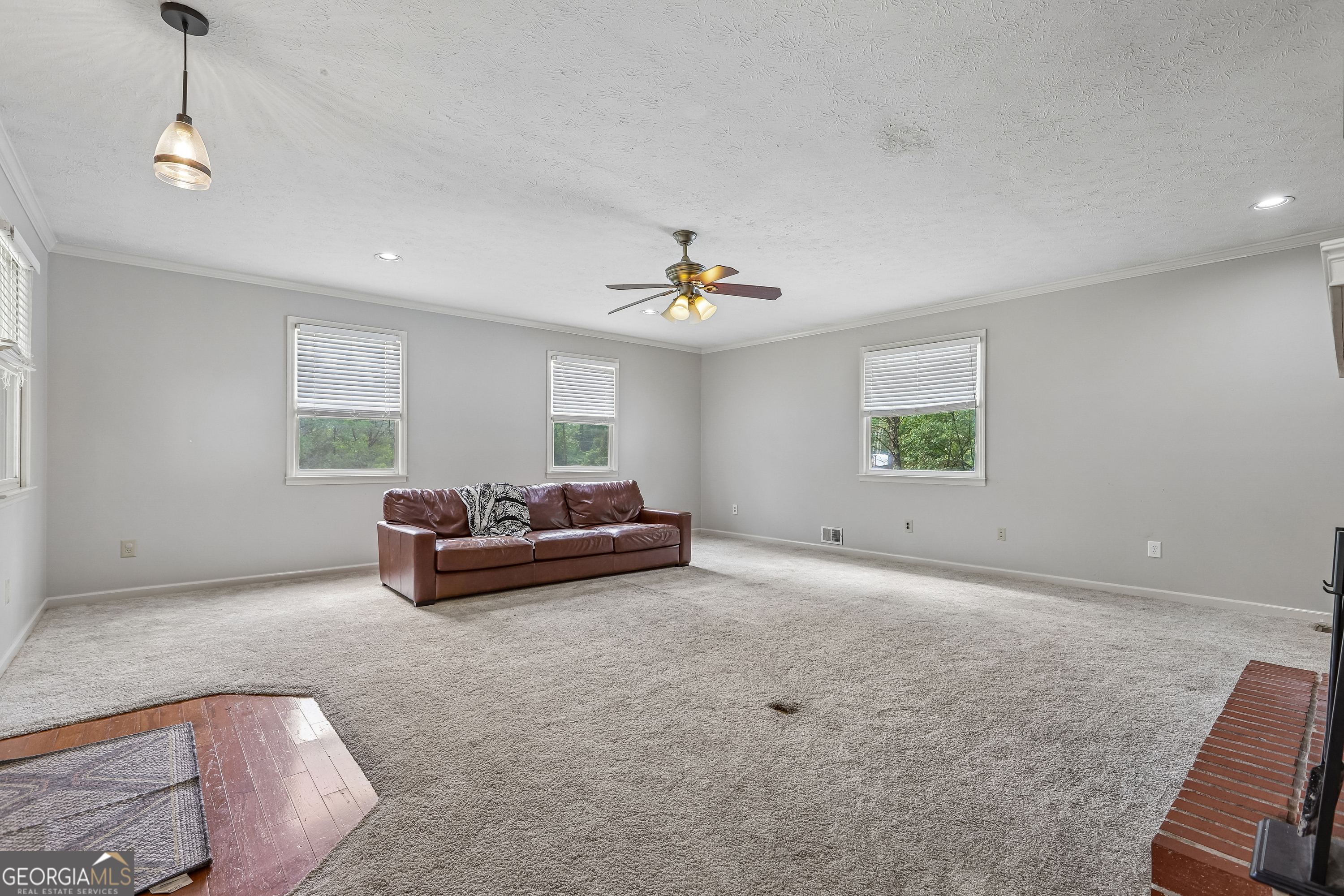 5115 Highway 20 Property Photo 6