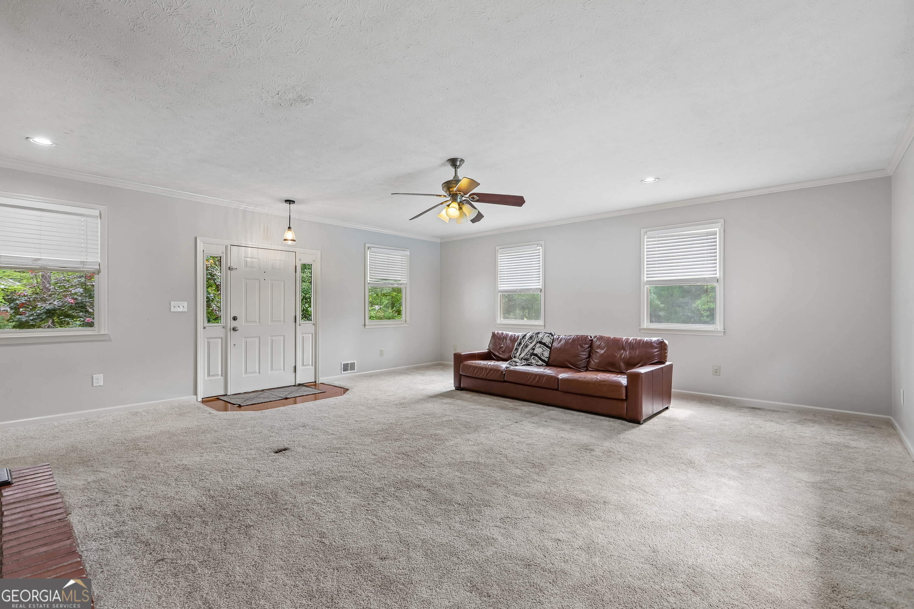 5115 Highway 20 Property Photo 9
