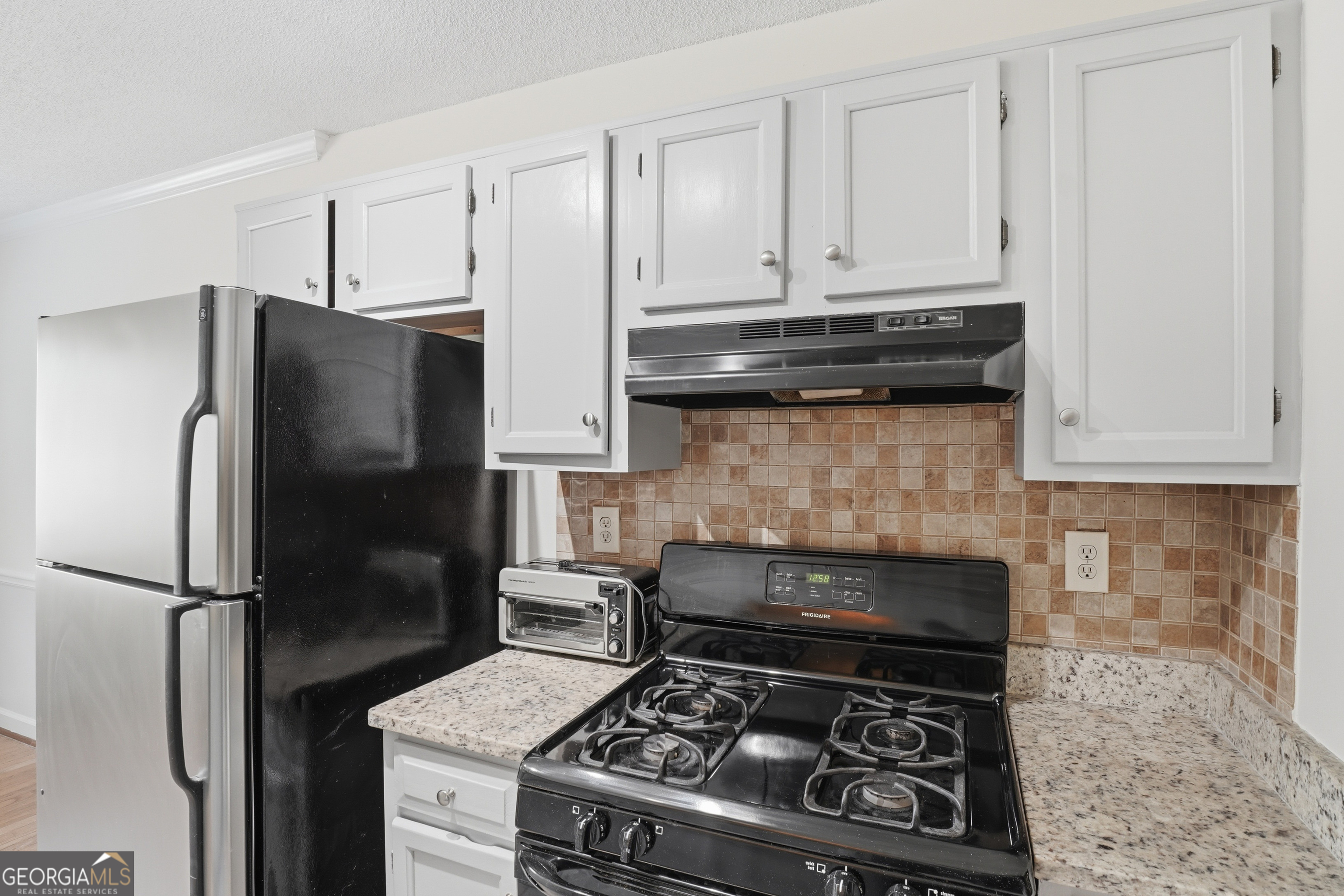 1100 Westfield Trace Se Property Photo 6