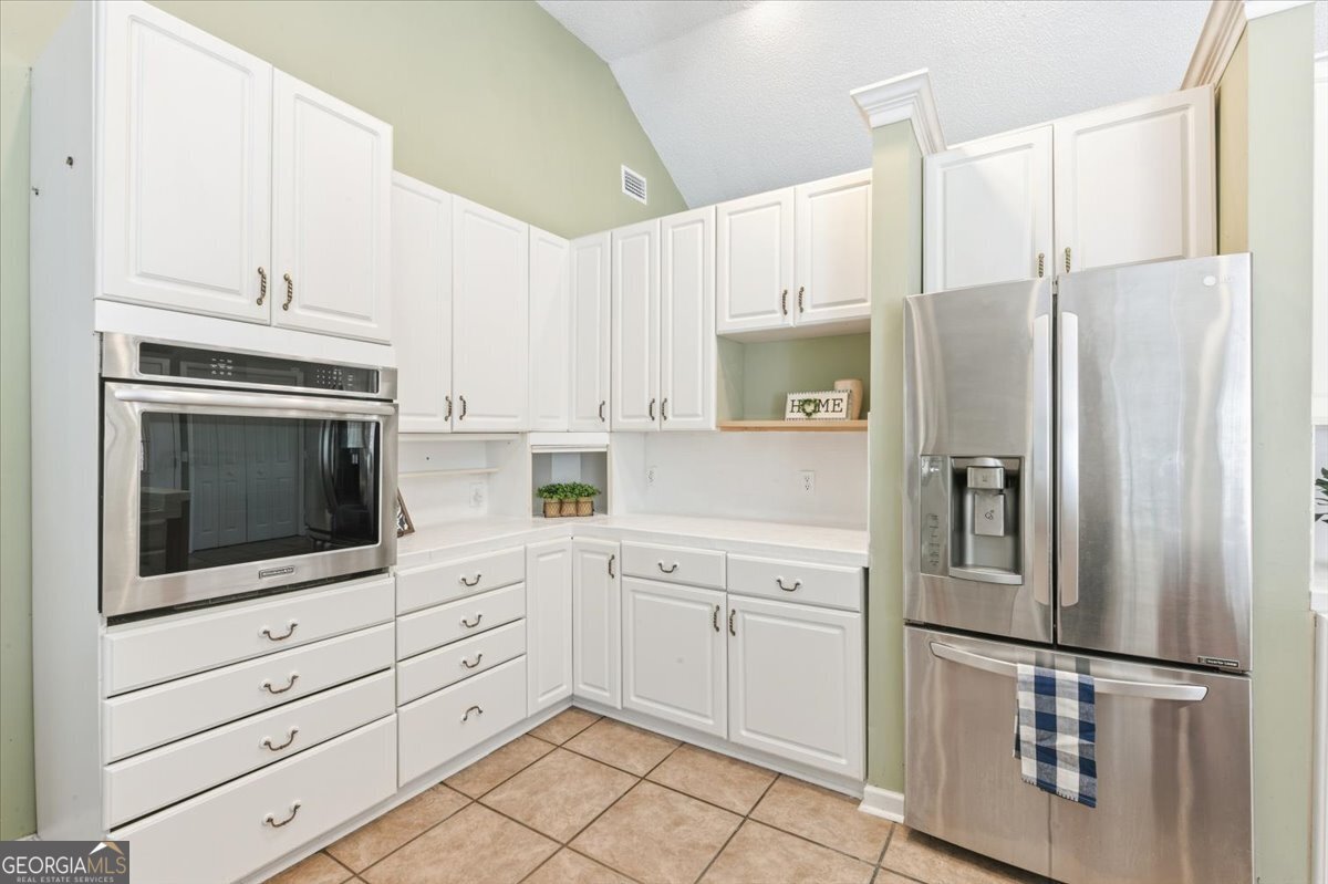 230 Yacht Road Property Photo 13