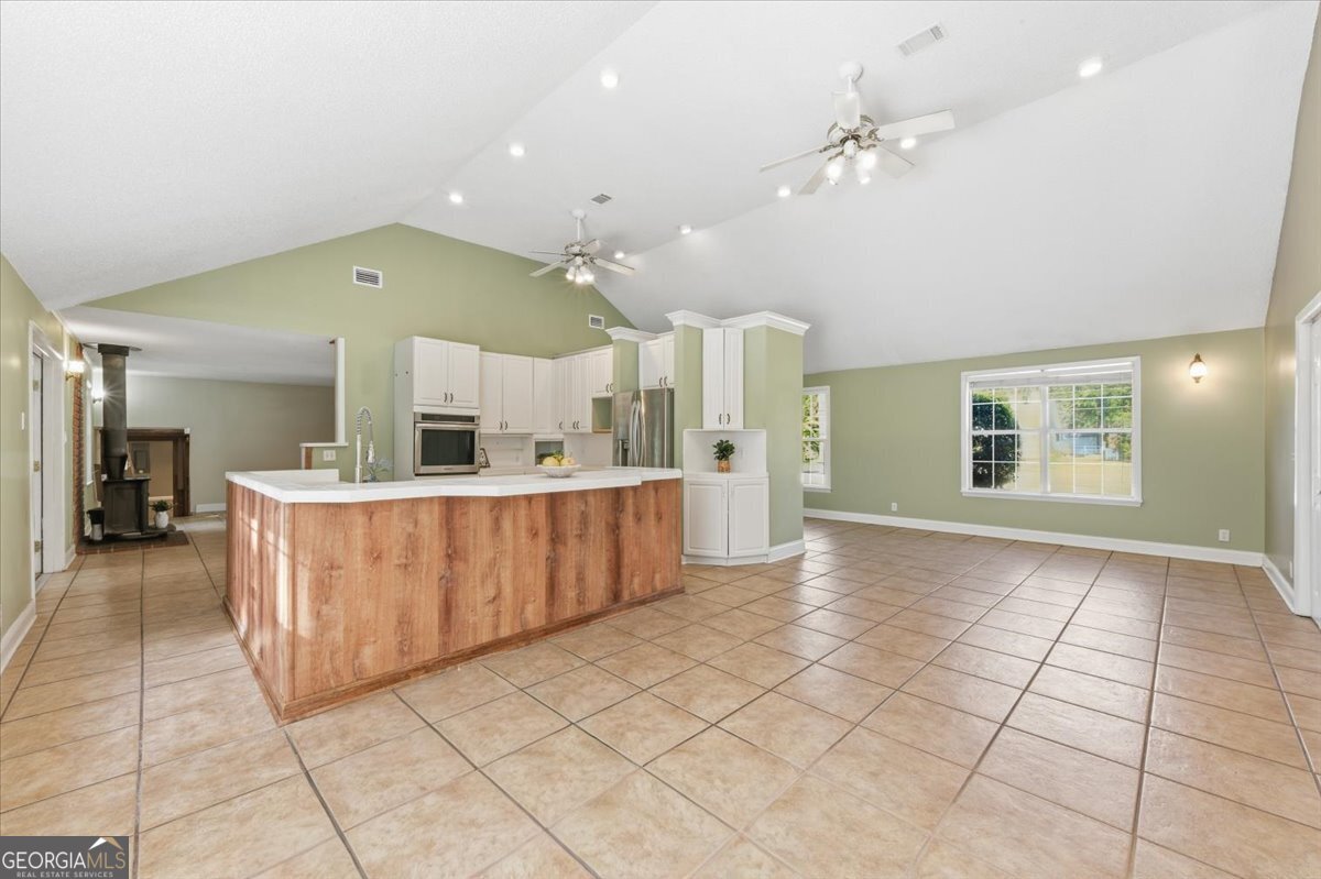 230 Yacht Road Property Photo 18