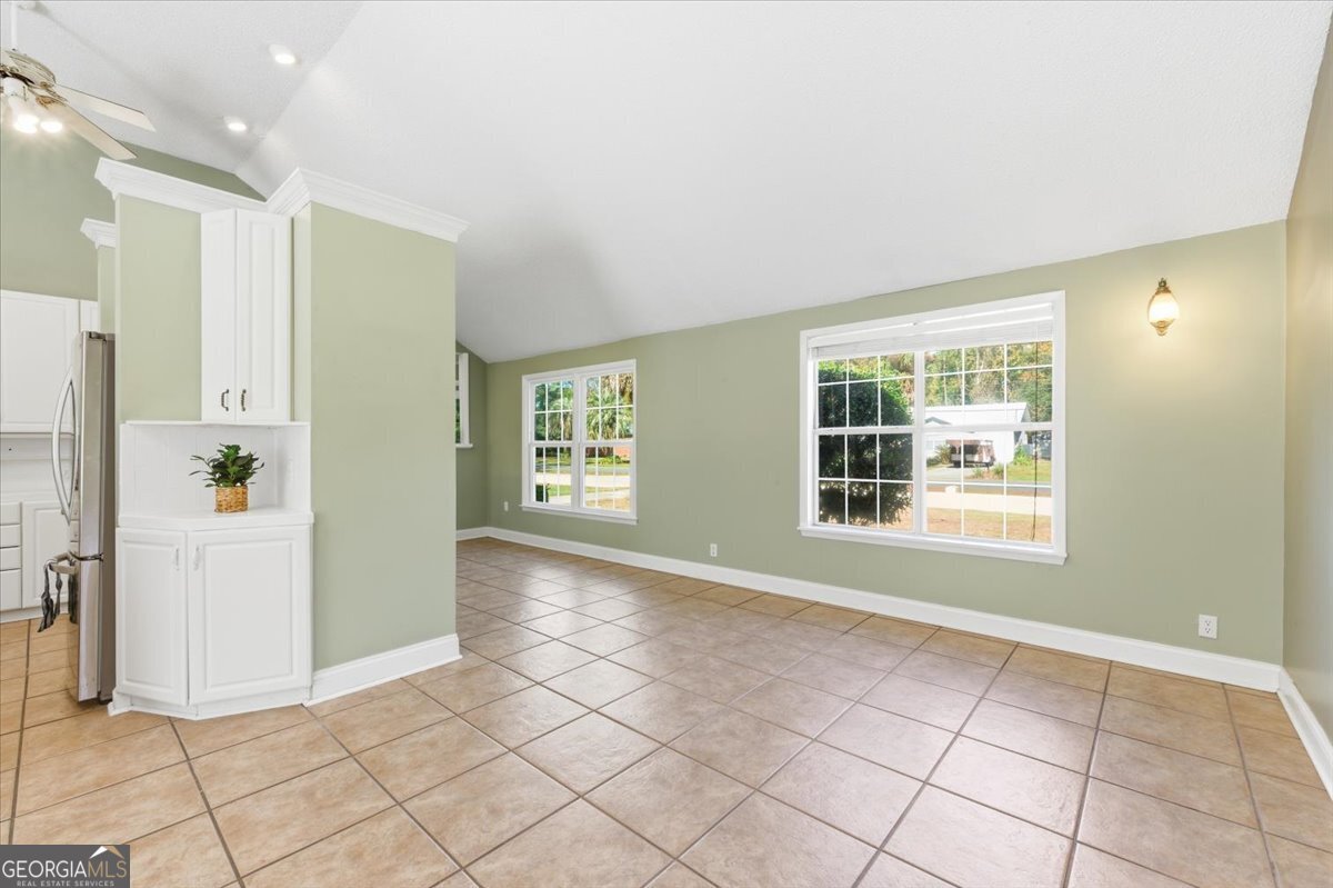 230 Yacht Road Property Photo 20