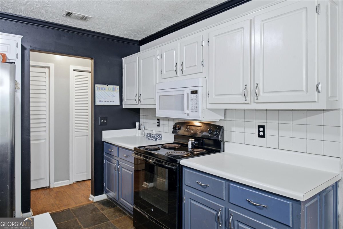 75 Saratoga Way Property Photo 31