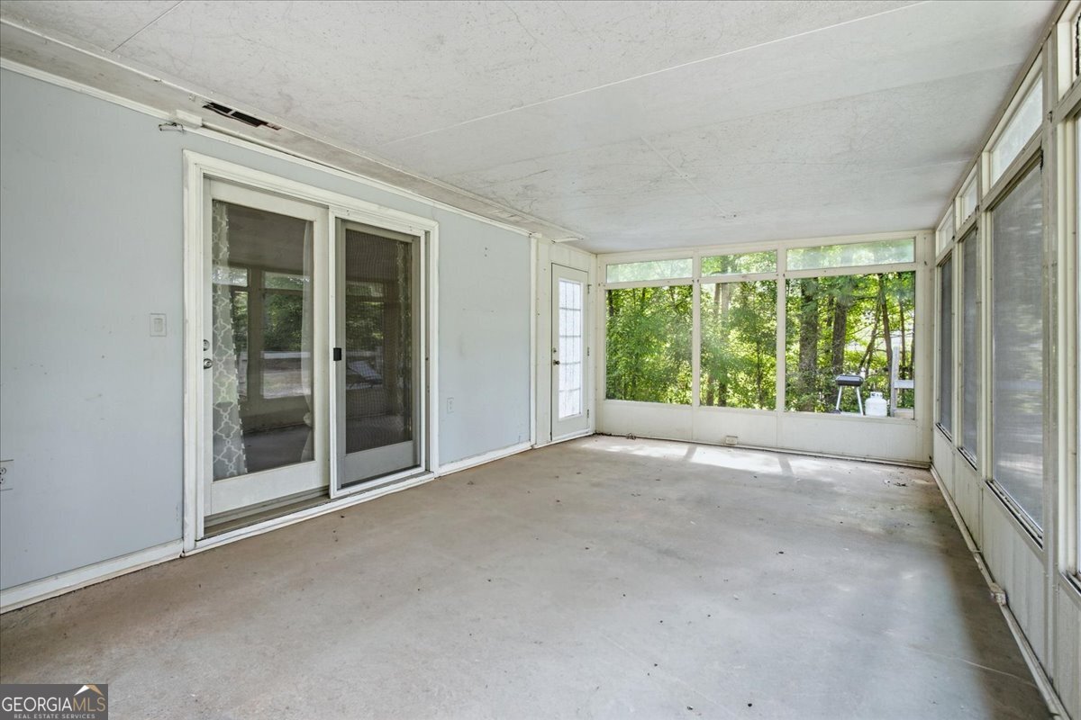 75 Saratoga Way Property Photo 33