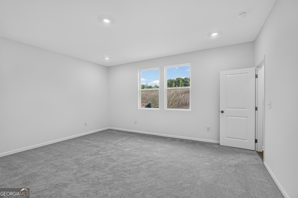 3659 Sagecrest Drive Property Photo 15