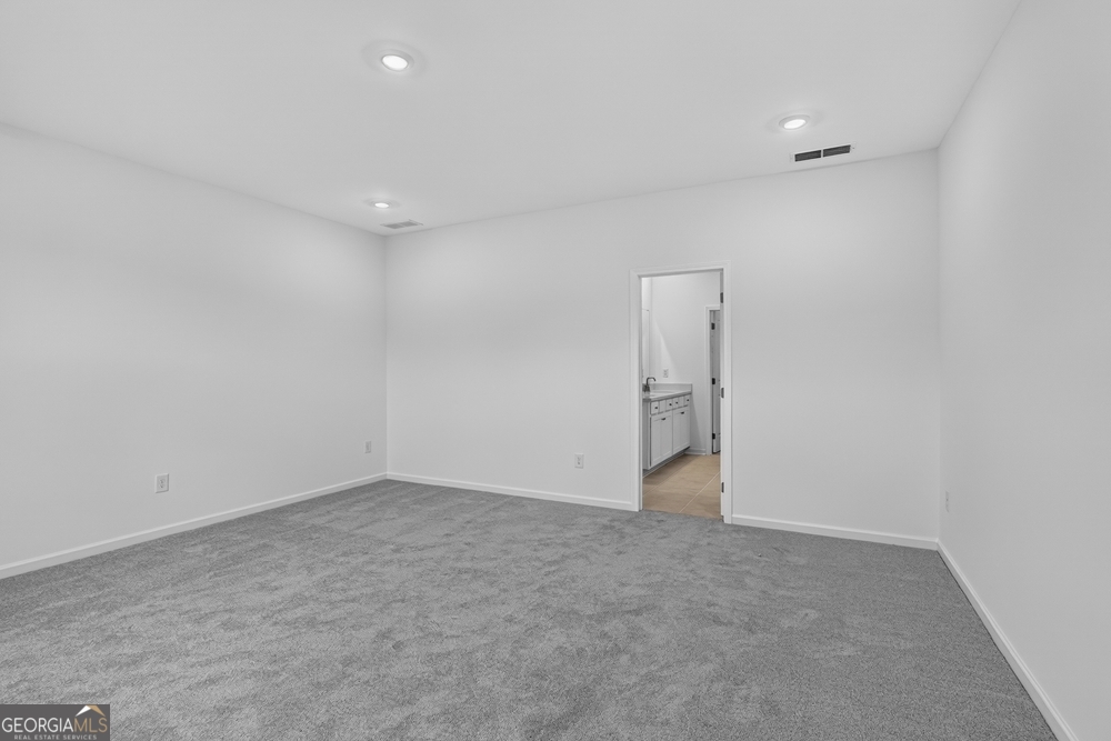 3659 Sagecrest Drive Property Photo 17