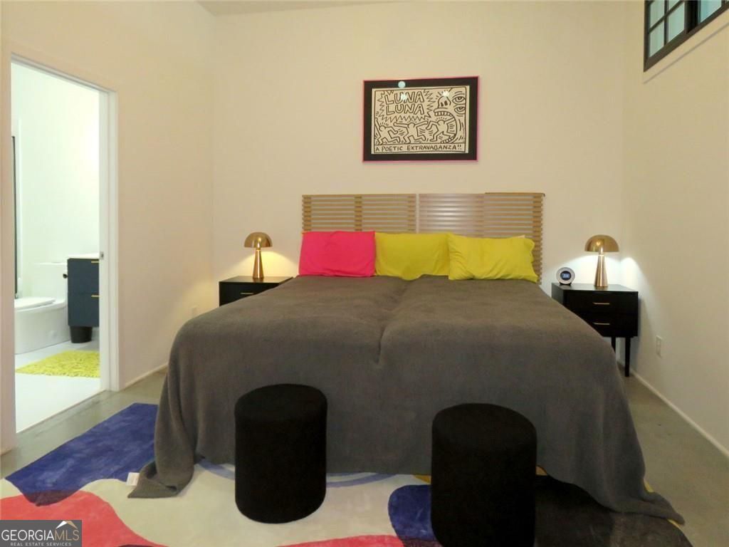 560 Dutch Valley Road Ne # 2407 Property Photo 25
