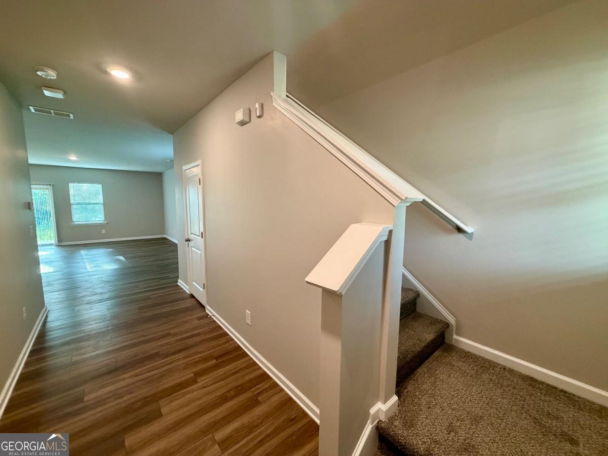 3128 Baylor Circle Property Photo 3