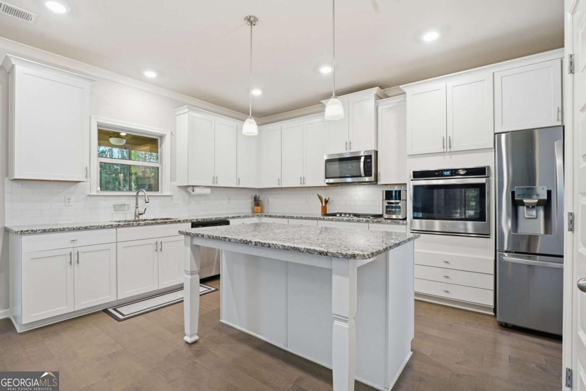 7534 Brook Rose Way Property Photo 1