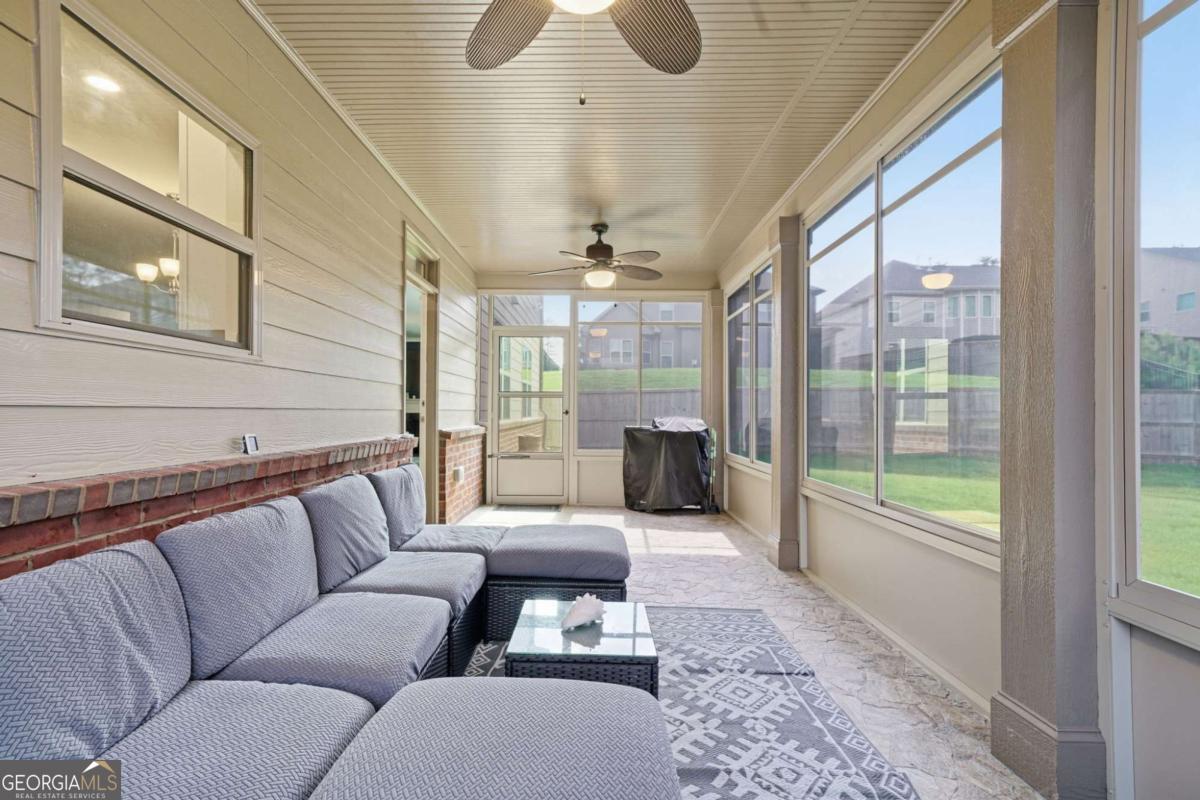 7534 Brook Rose Way Property Photo 6