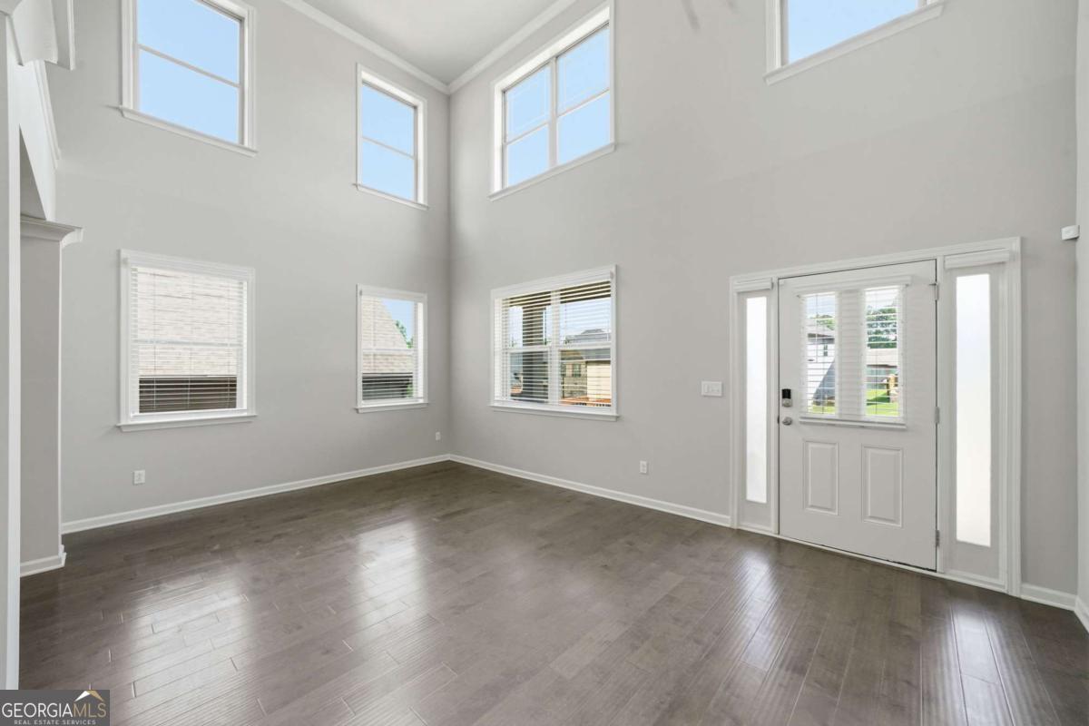 7534 Brook Rose Way Property Photo 9