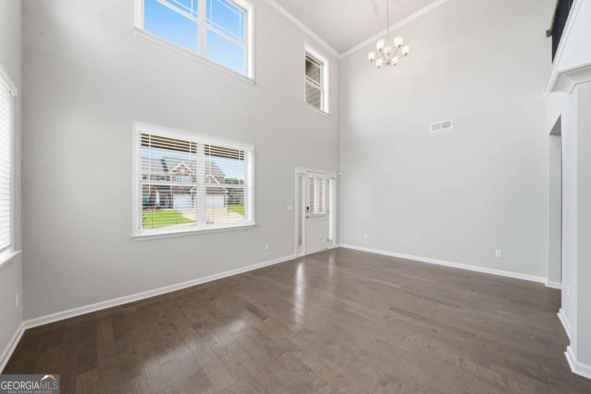 7534 Brook Rose Way Property Photo 10