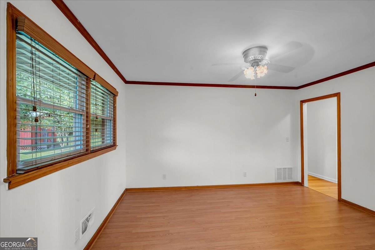 240 E Peter Street Property Photo 34