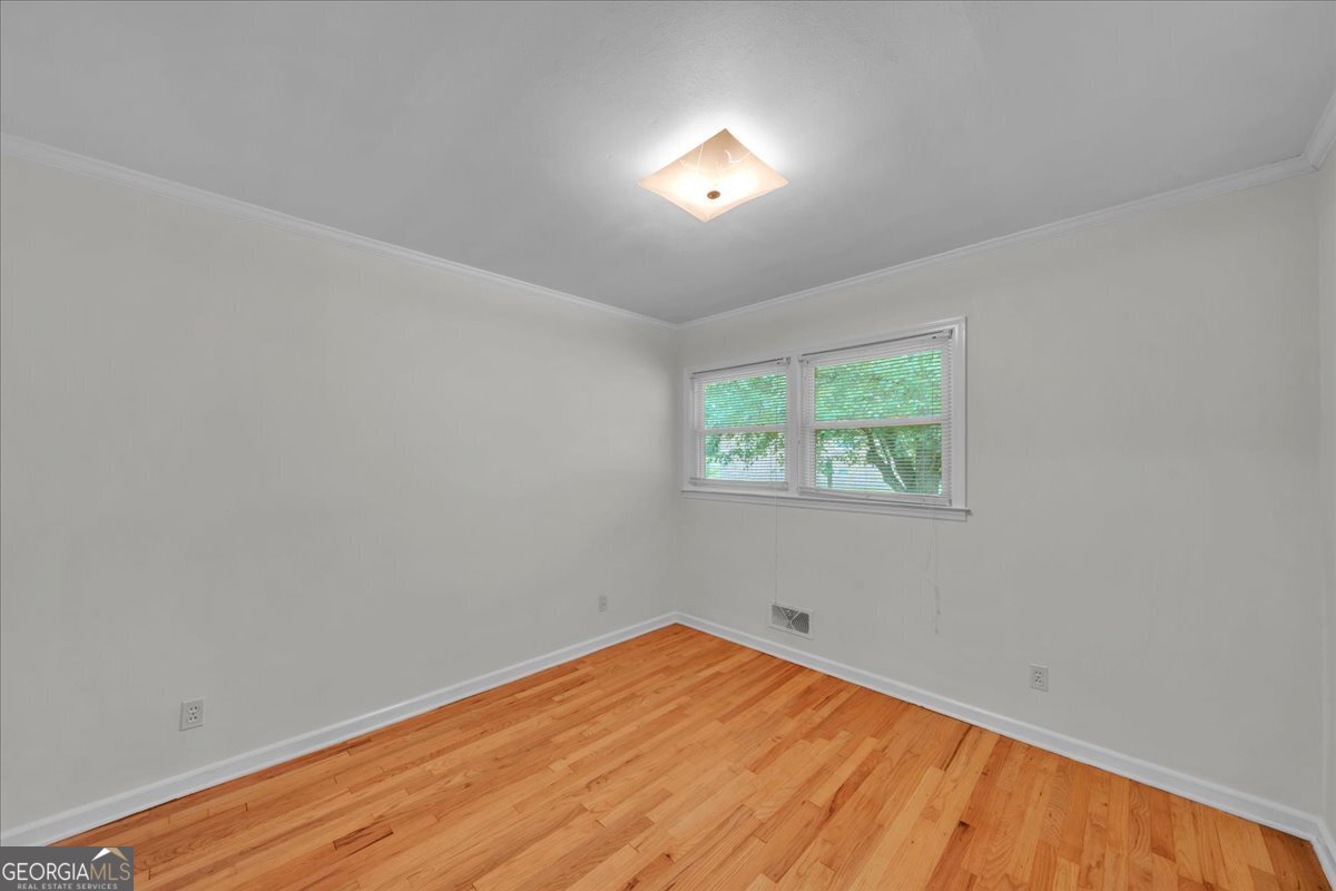 240 E Peter Street Property Photo 41