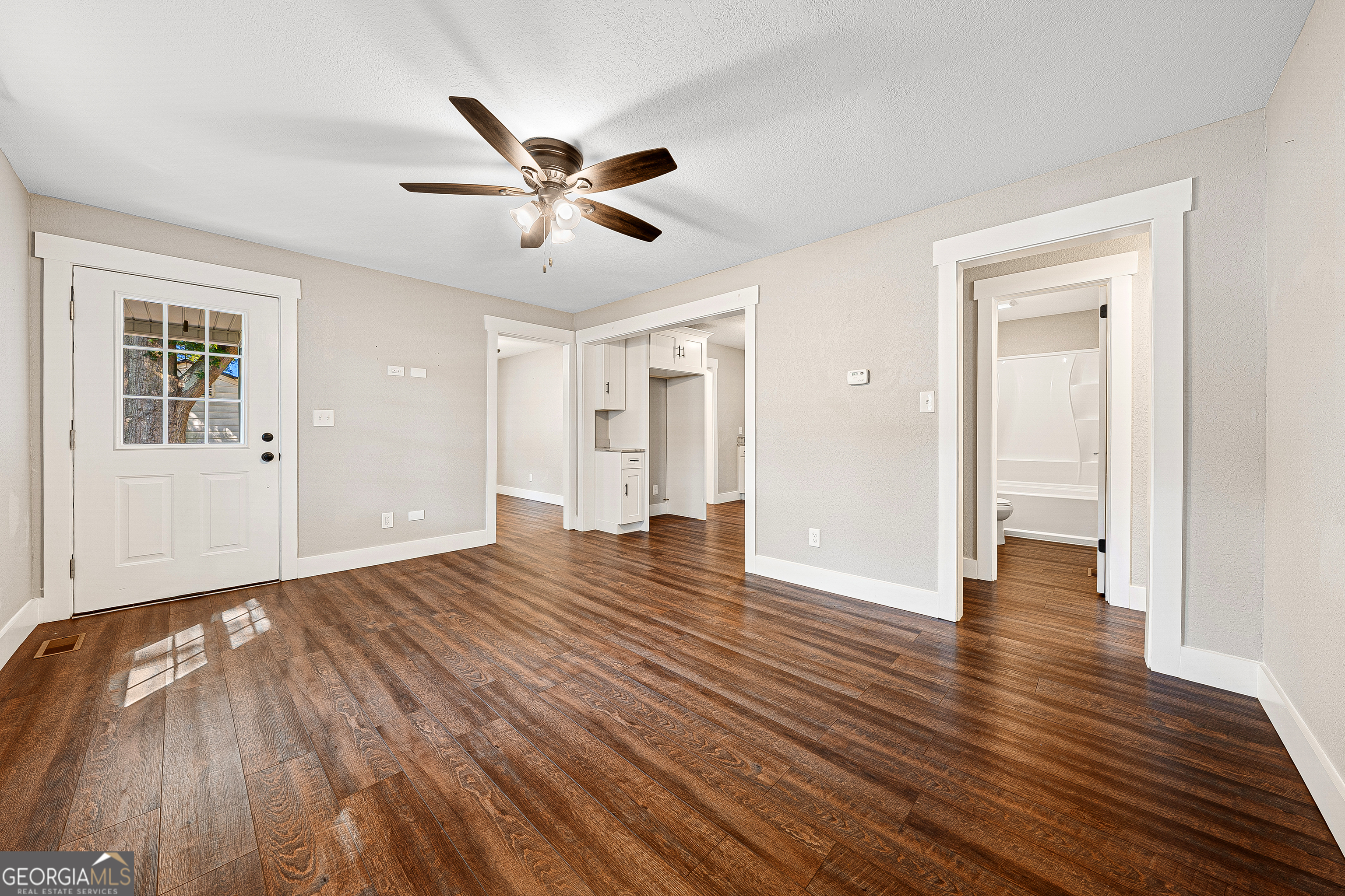 106 Hart Terrace Property Photo 4