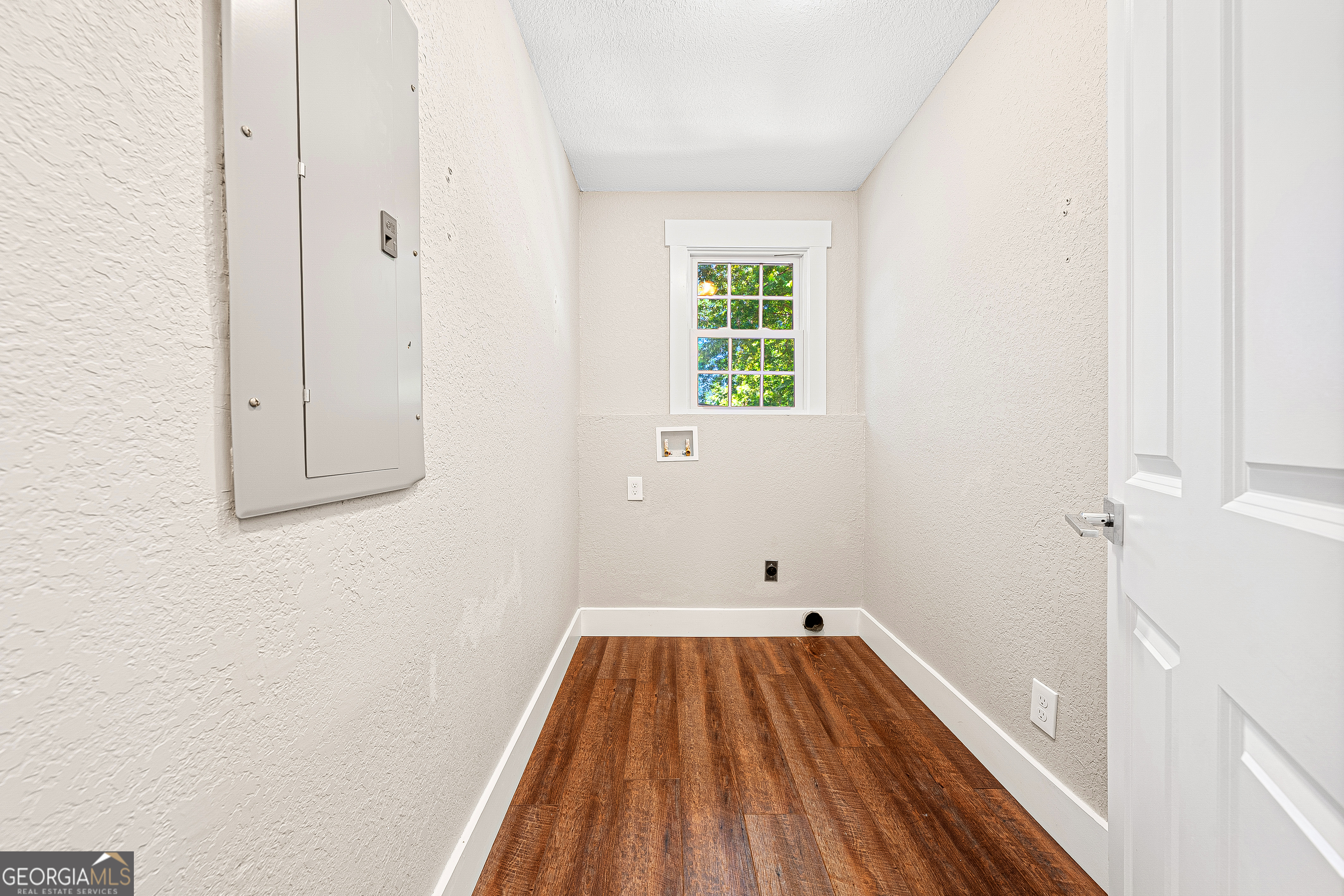 106 Hart Terrace Property Photo 15