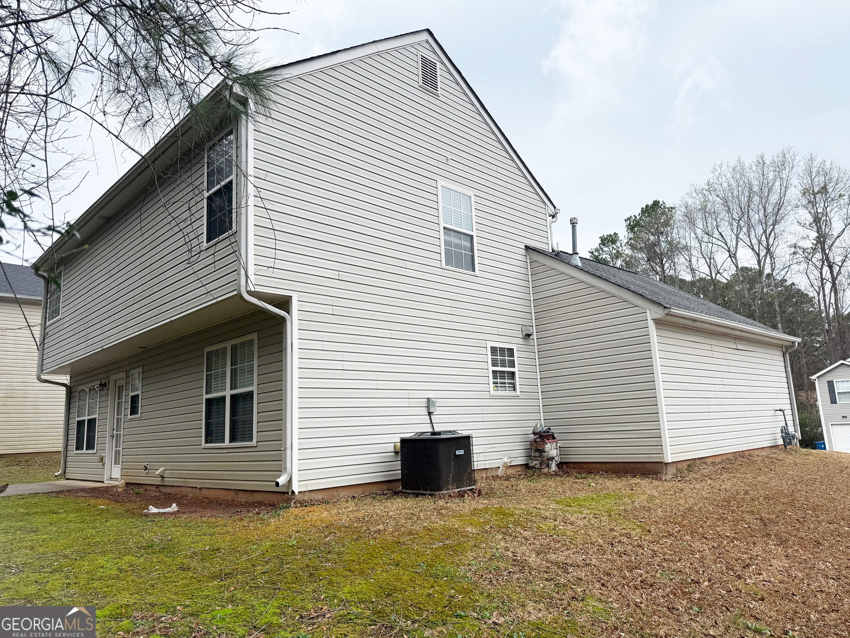 358 Summit Lane Property Photo 14